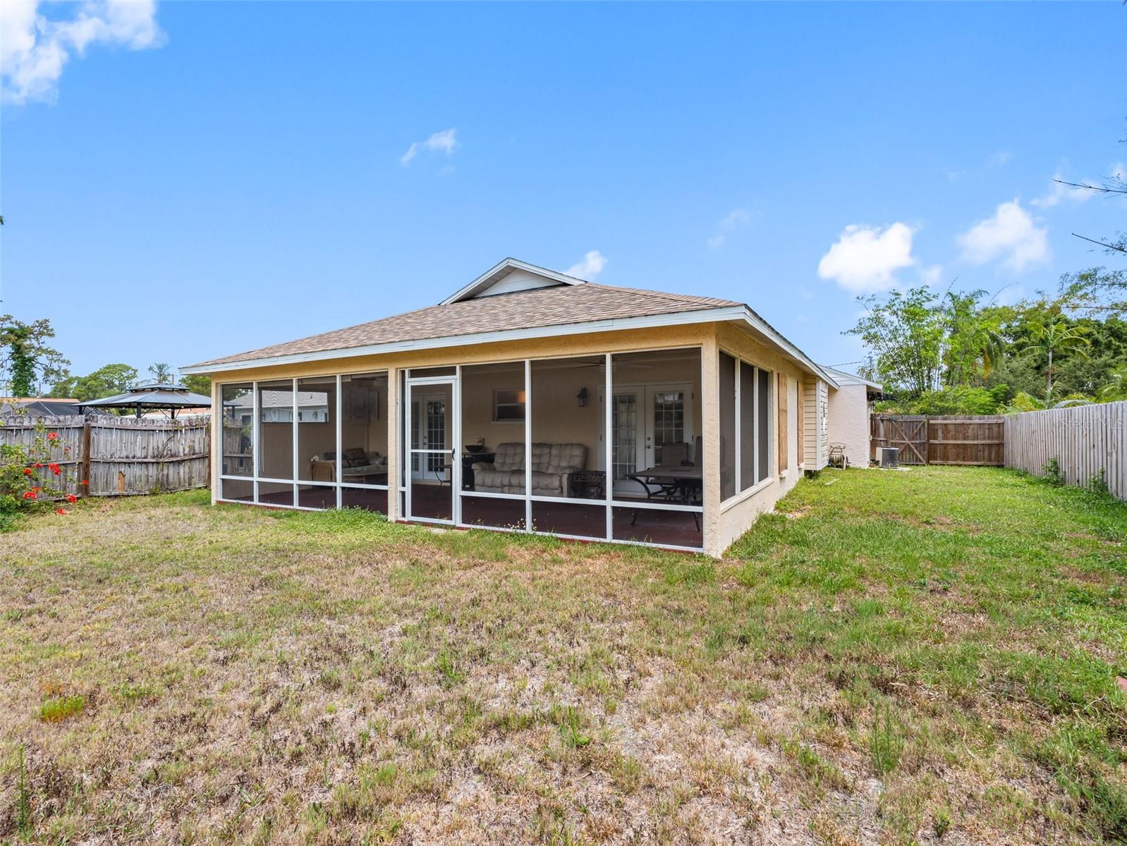 Image 24 of 26 For 7712 40th Terrace N