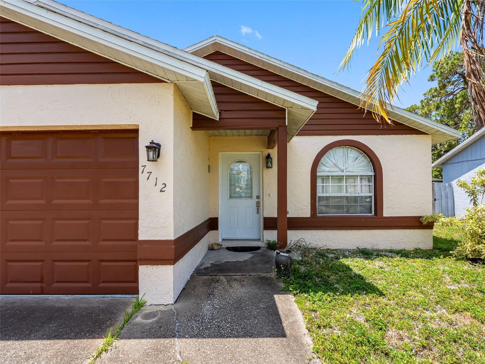 Image 3 of 26 For 7712 40th Terrace N