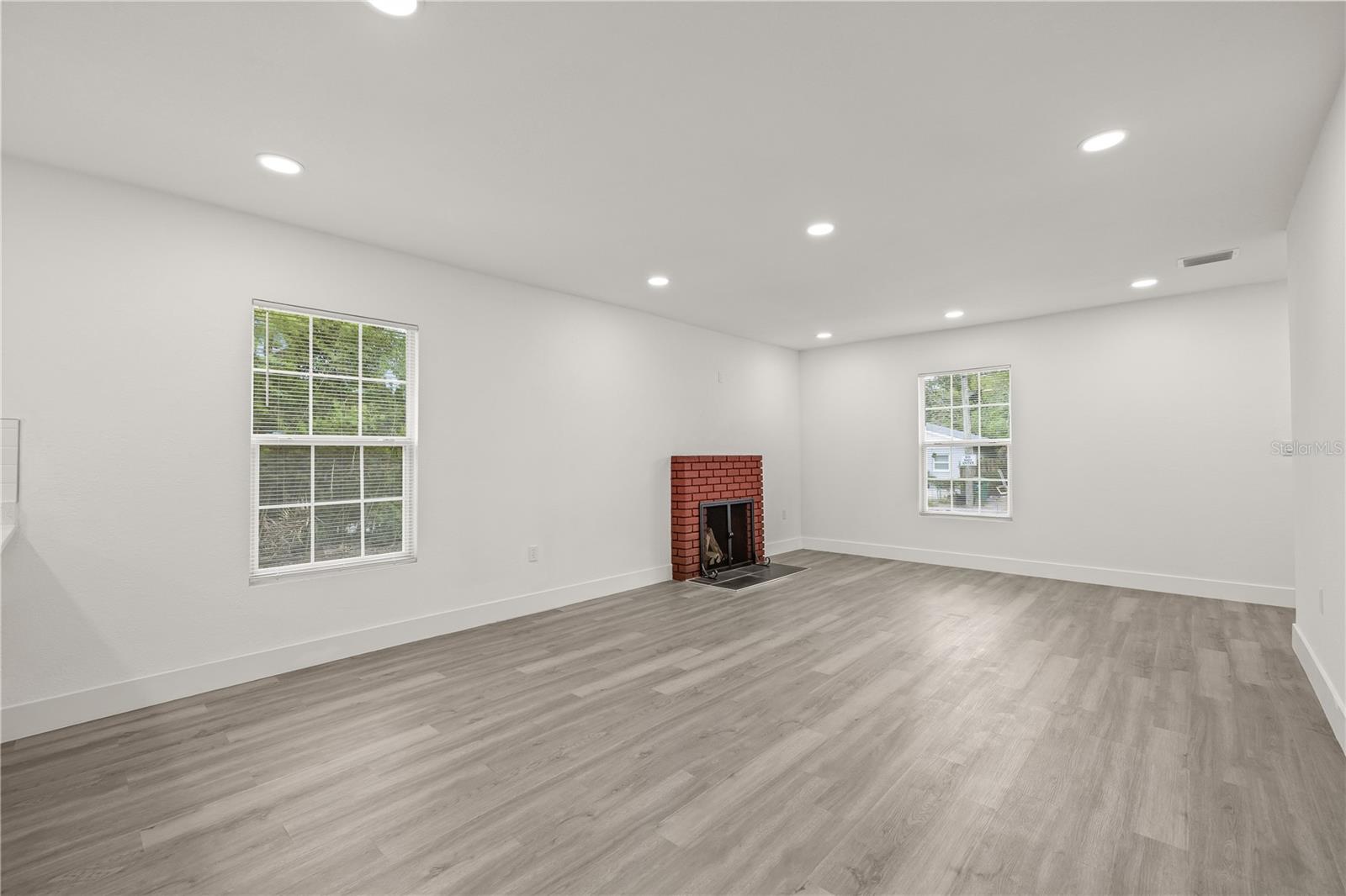 Image 11 of 30 For 8215 14th Street