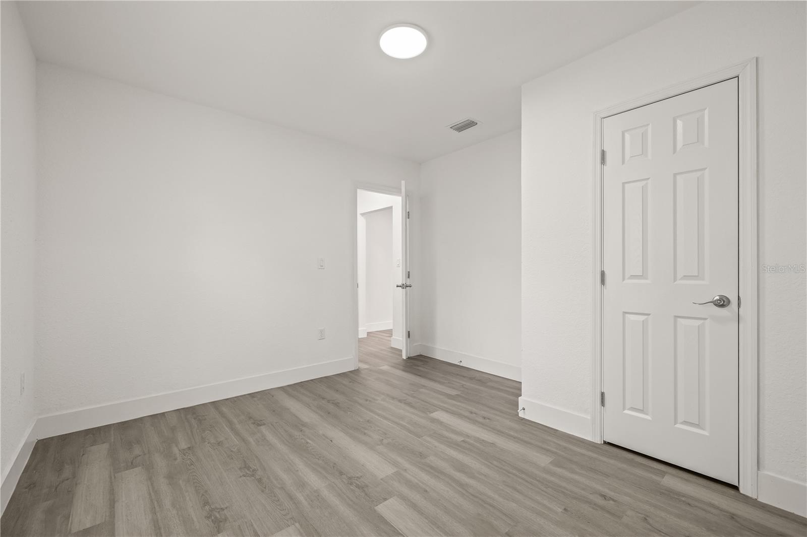 Image 19 of 30 For 8215 14th Street