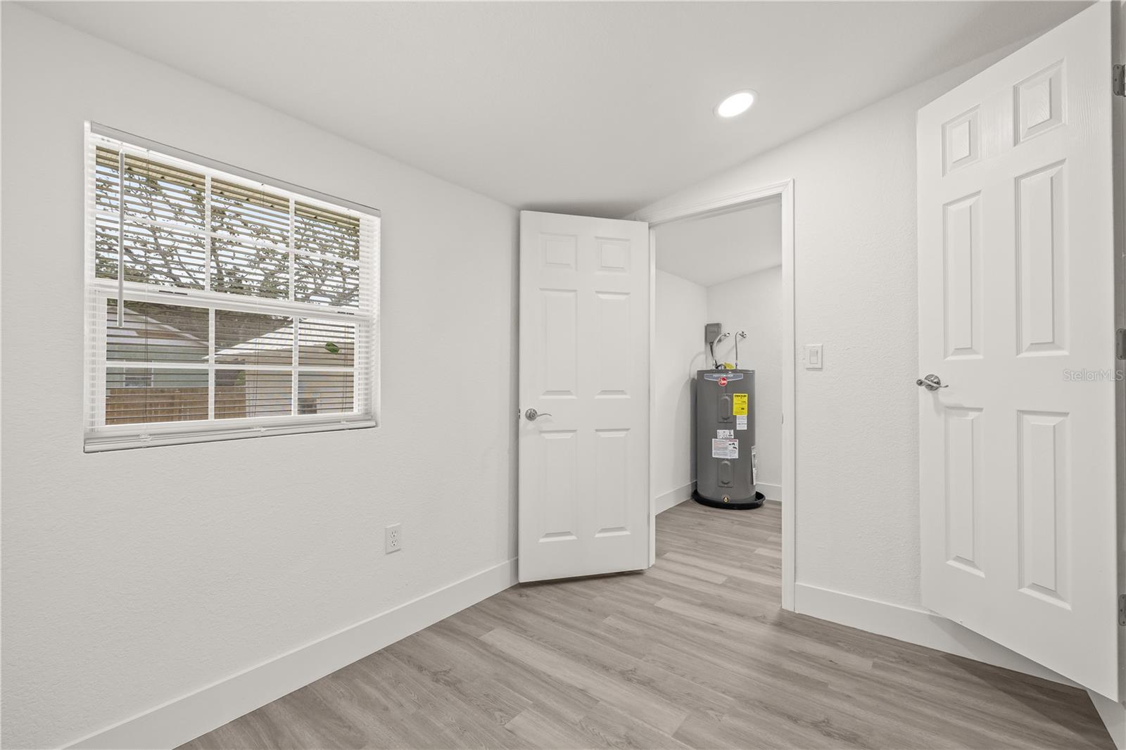 Image 27 of 30 For 8215 14th Street