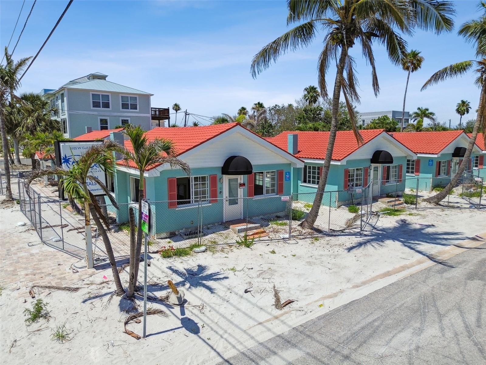 Image 3 of 34 For 8105 Gulf Boulevard