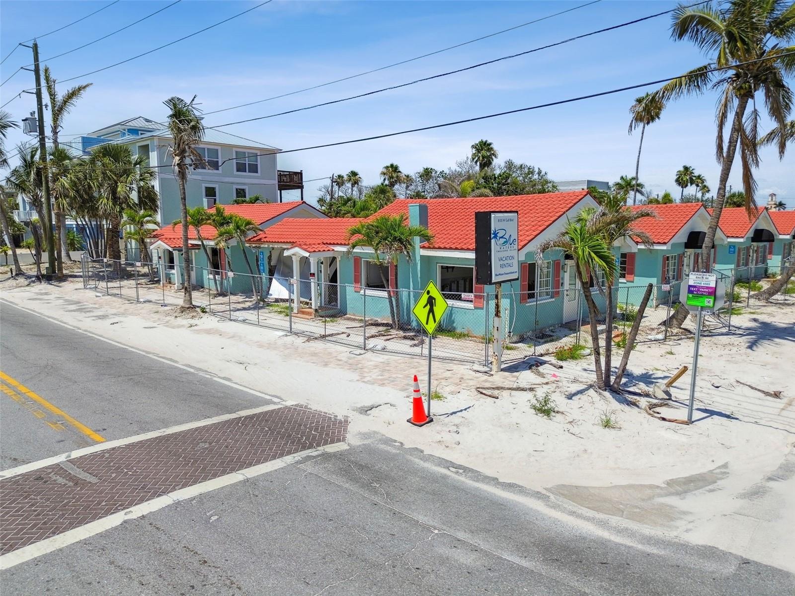 Image 4 of 34 For 8105 Gulf Boulevard