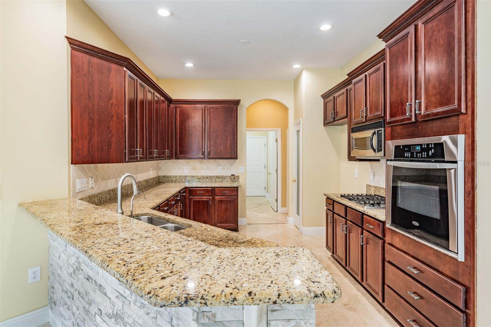 Image 11 of 47 For 31331 Anniston Drive