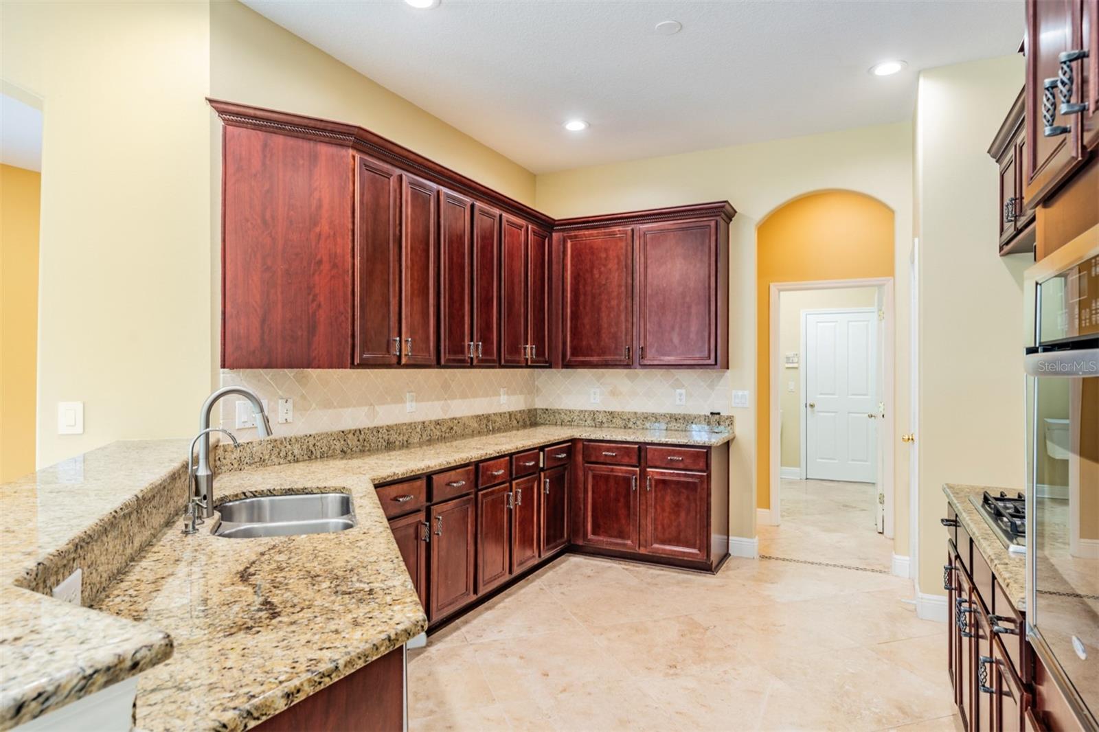Image 15 of 47 For 31331 Anniston Drive