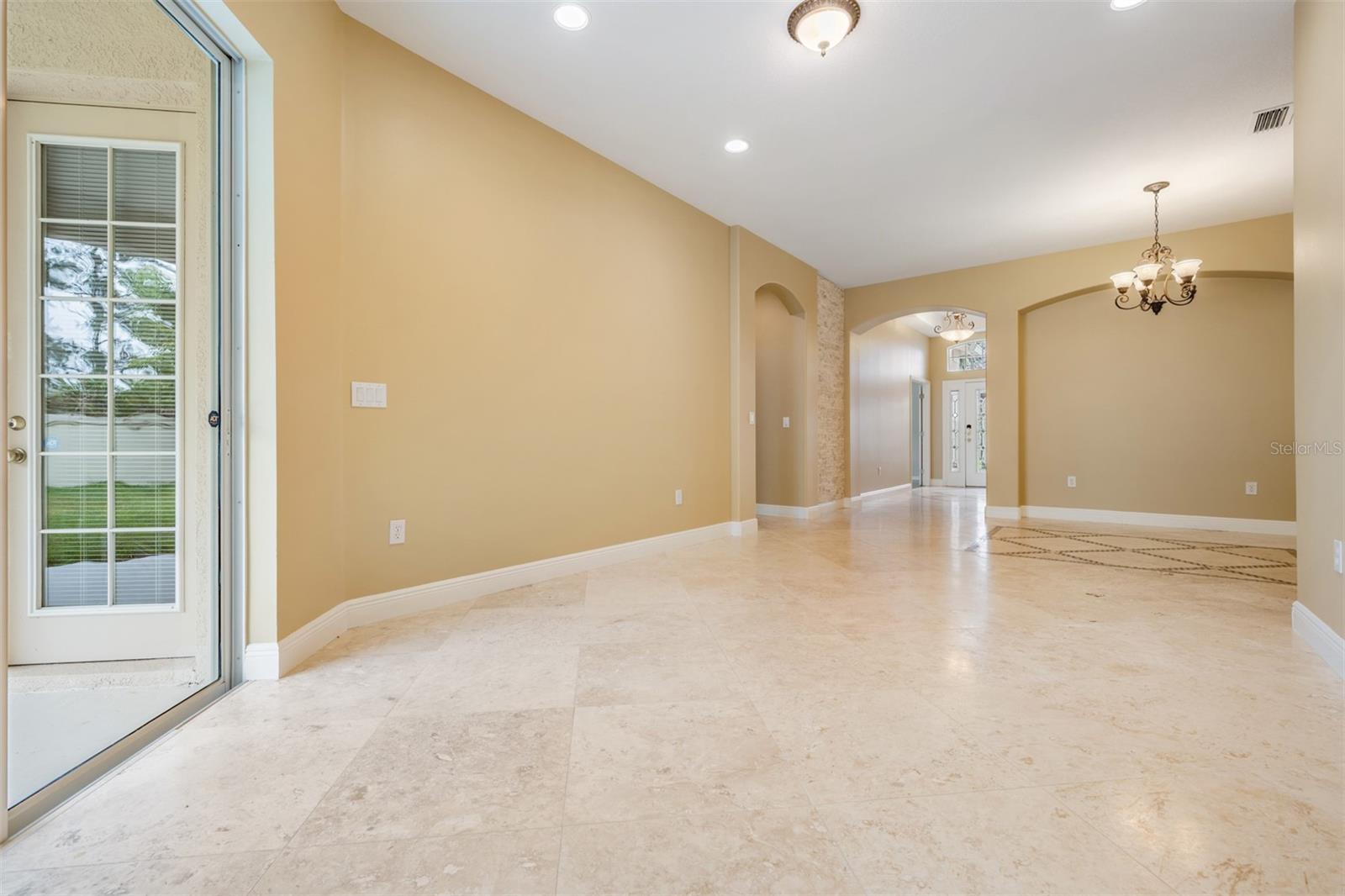 Image 20 of 47 For 31331 Anniston Drive