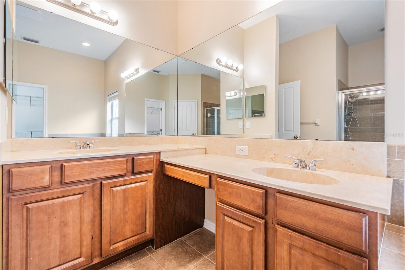 Image 26 of 47 For 31331 Anniston Drive