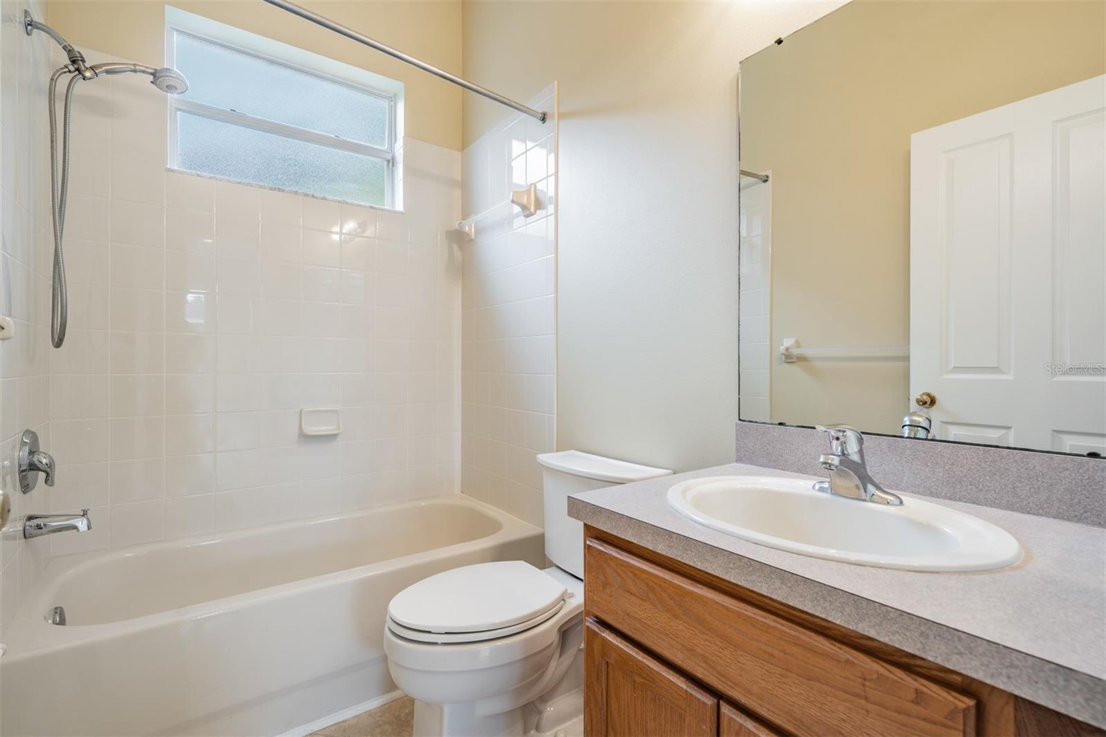 Image 33 of 47 For 31331 Anniston Drive