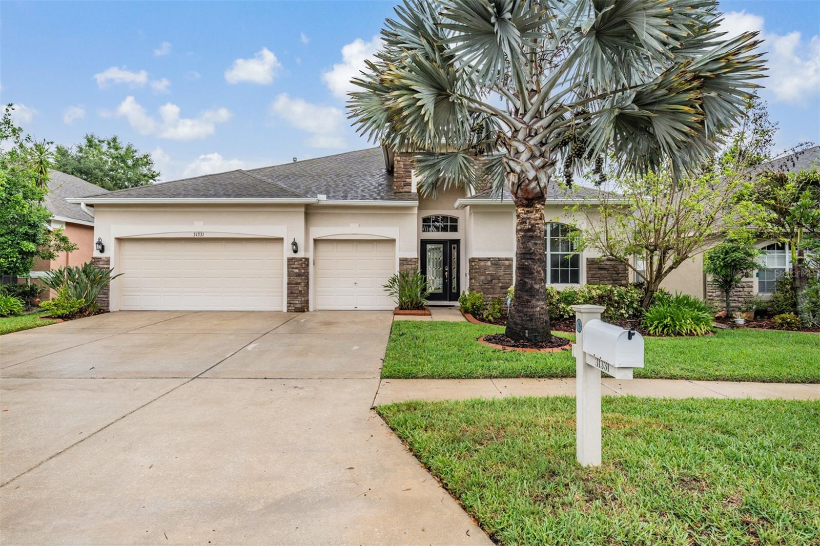 Image 5 of 47 For 31331 Anniston Drive
