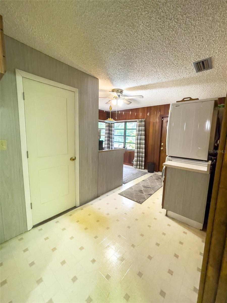 Image 37 of 71 For 2292 170th Avenue Road