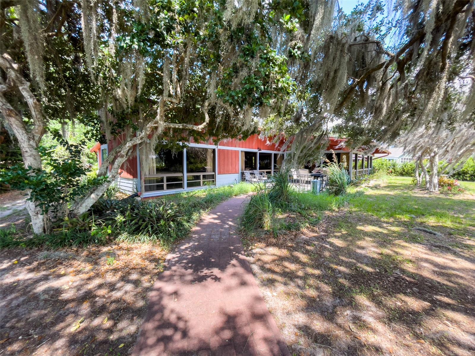 Image 5 of 71 For 2292 170th Avenue Road