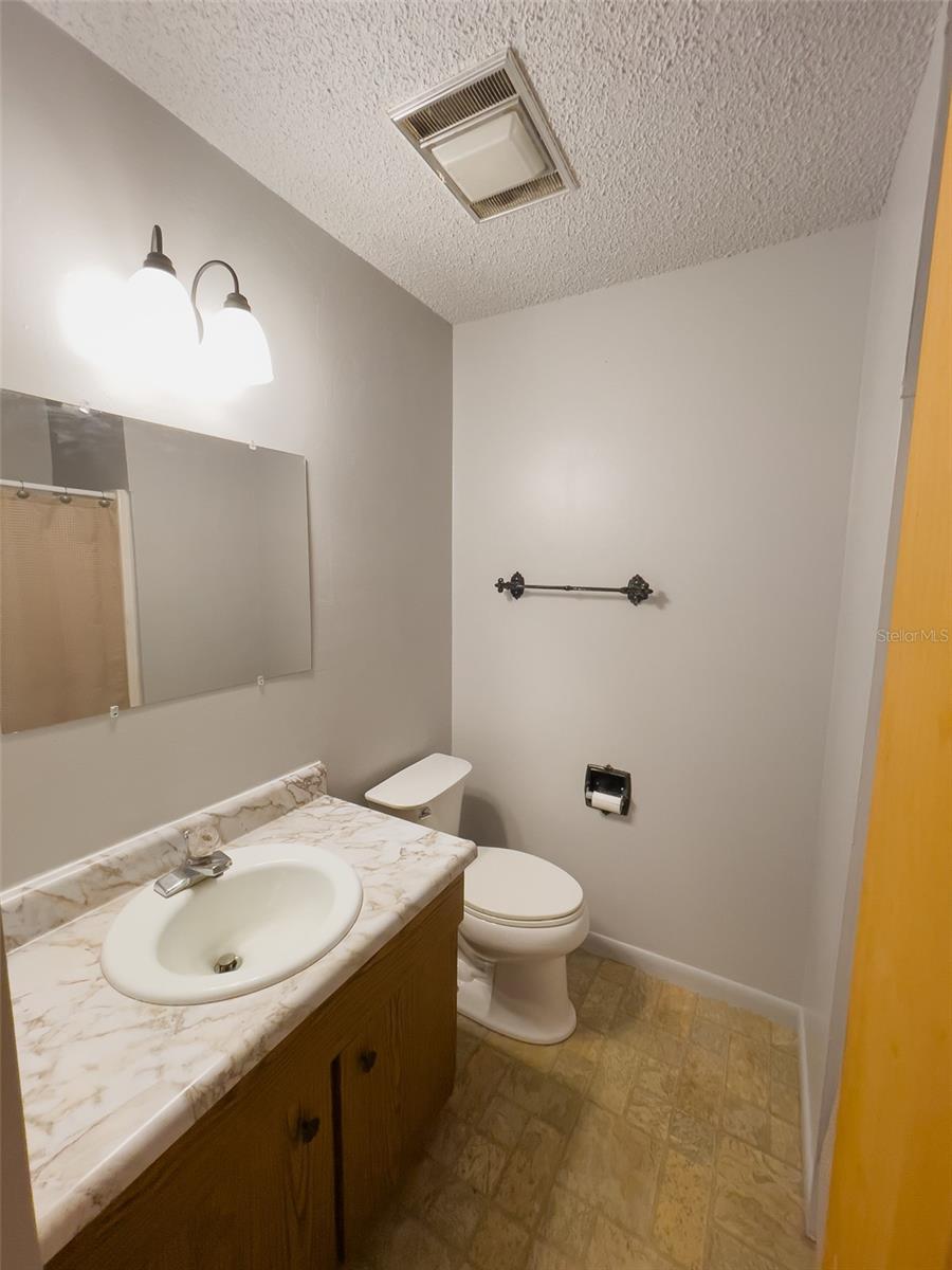 Image 57 of 71 For 2292 170th Avenue Road