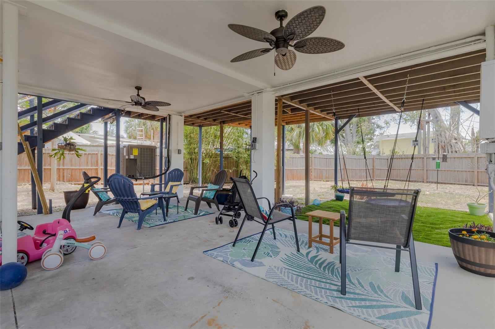 Image 26 of 33 For 4100 Miramar Way