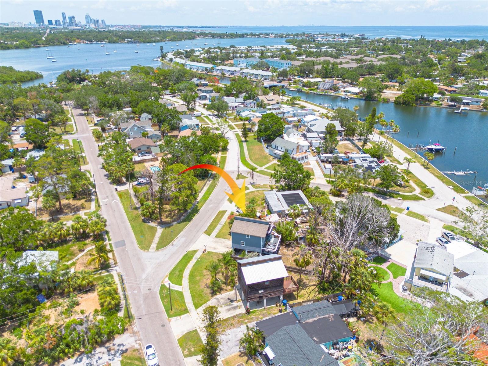 Image 32 of 33 For 4100 Miramar Way