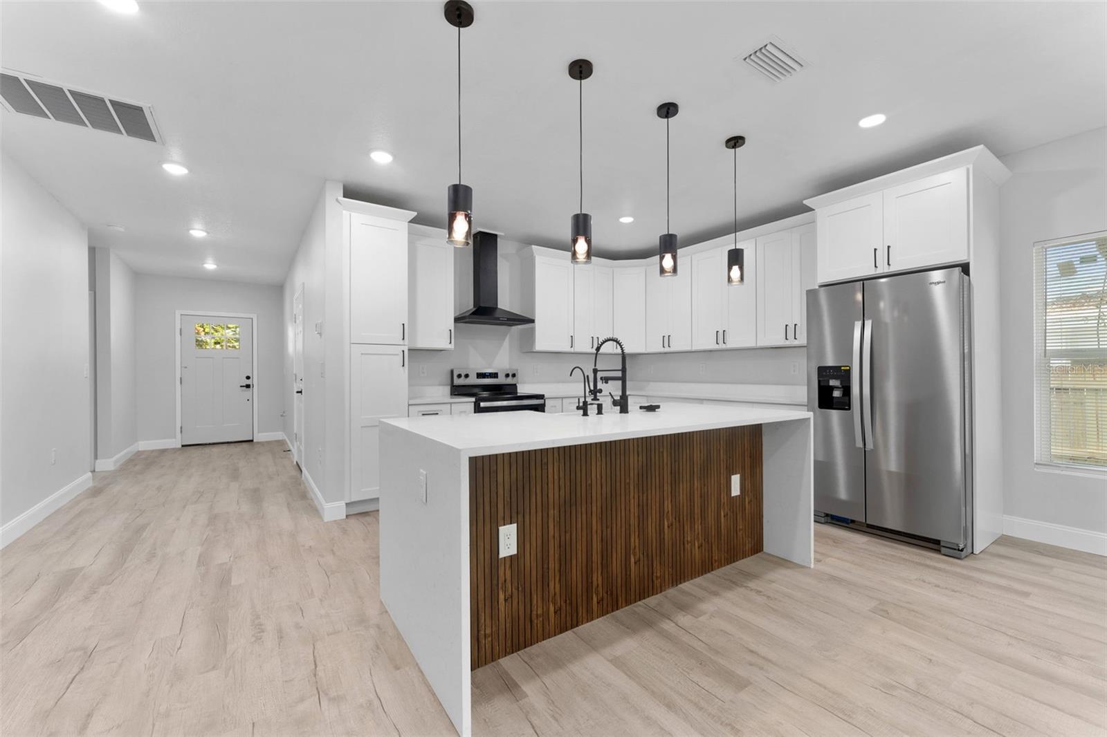 Image 10 of 36 For 8112 10th Street