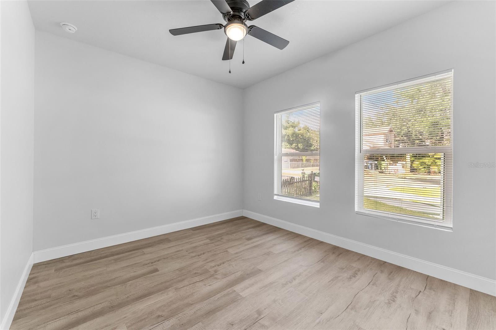Image 22 of 36 For 8112 10th Street