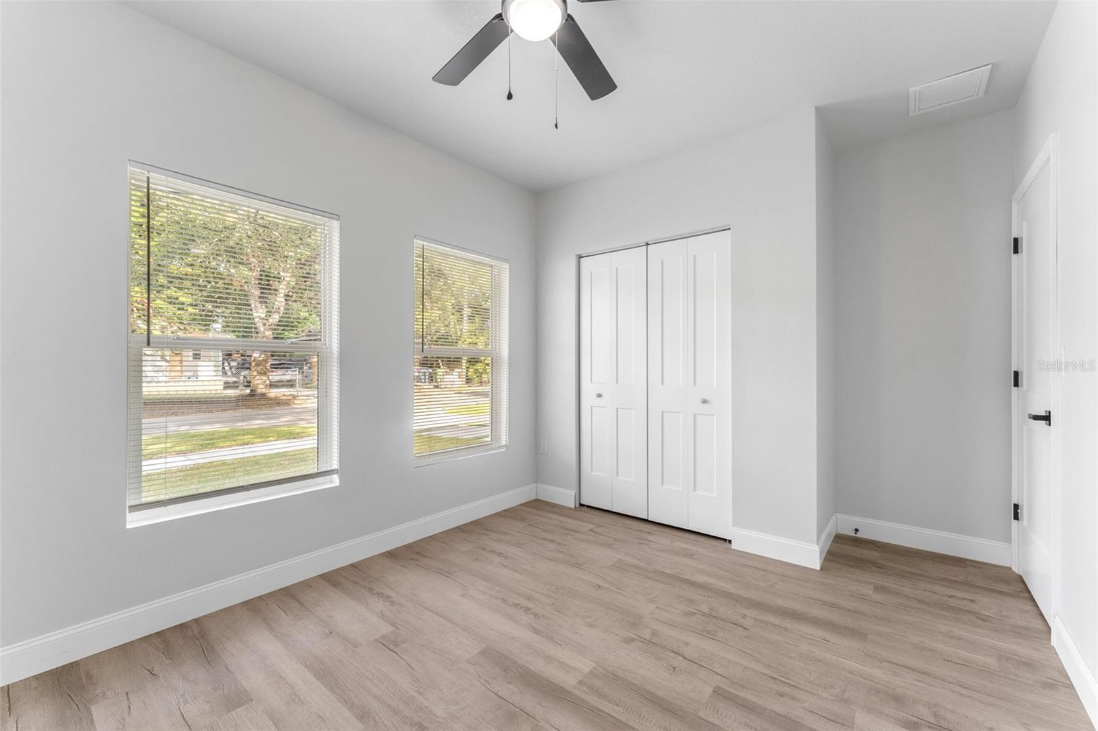 Image 23 of 36 For 8112 10th Street