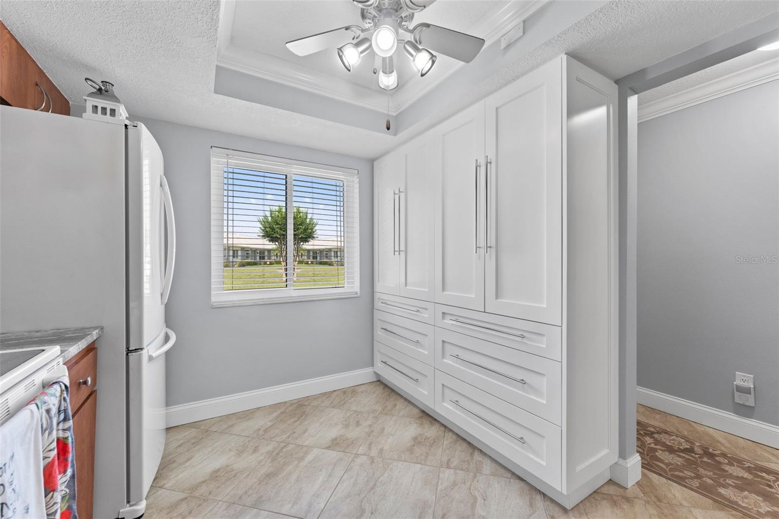 Image 10 of 39 For 3410 Stonehaven Court E A