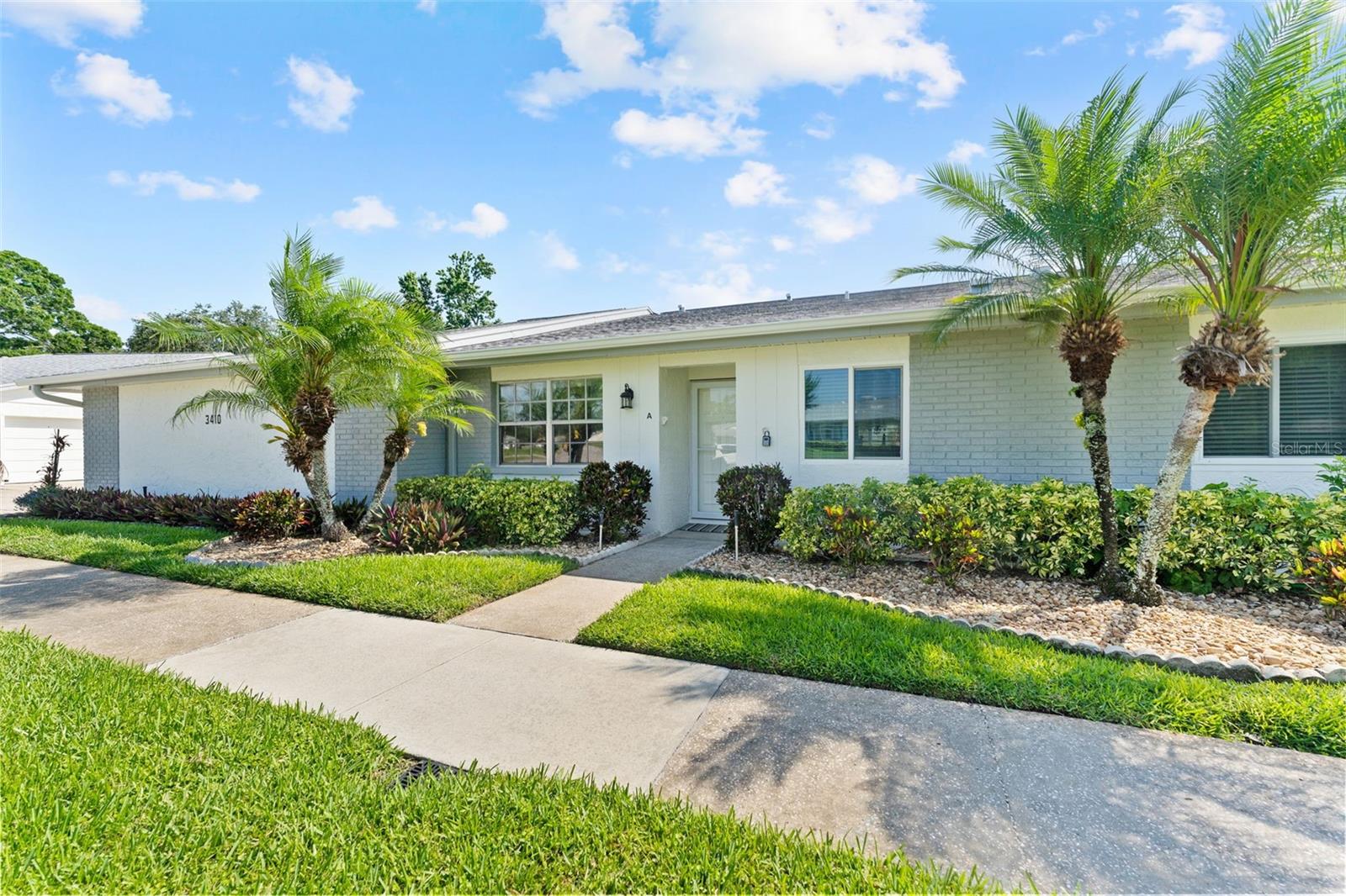 Image 2 of 39 For 3410 Stonehaven Court E A