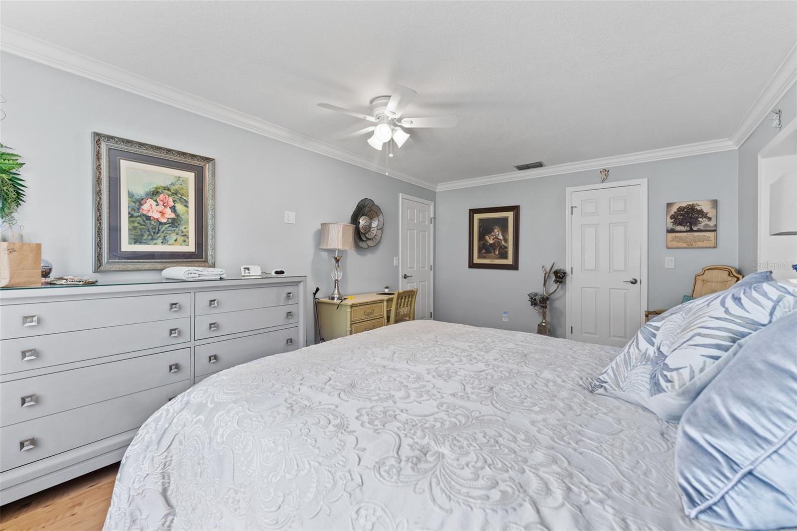 Image 22 of 39 For 3410 Stonehaven Court E A