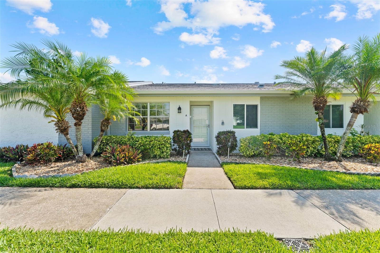 Image 3 of 39 For 3410 Stonehaven Court E A