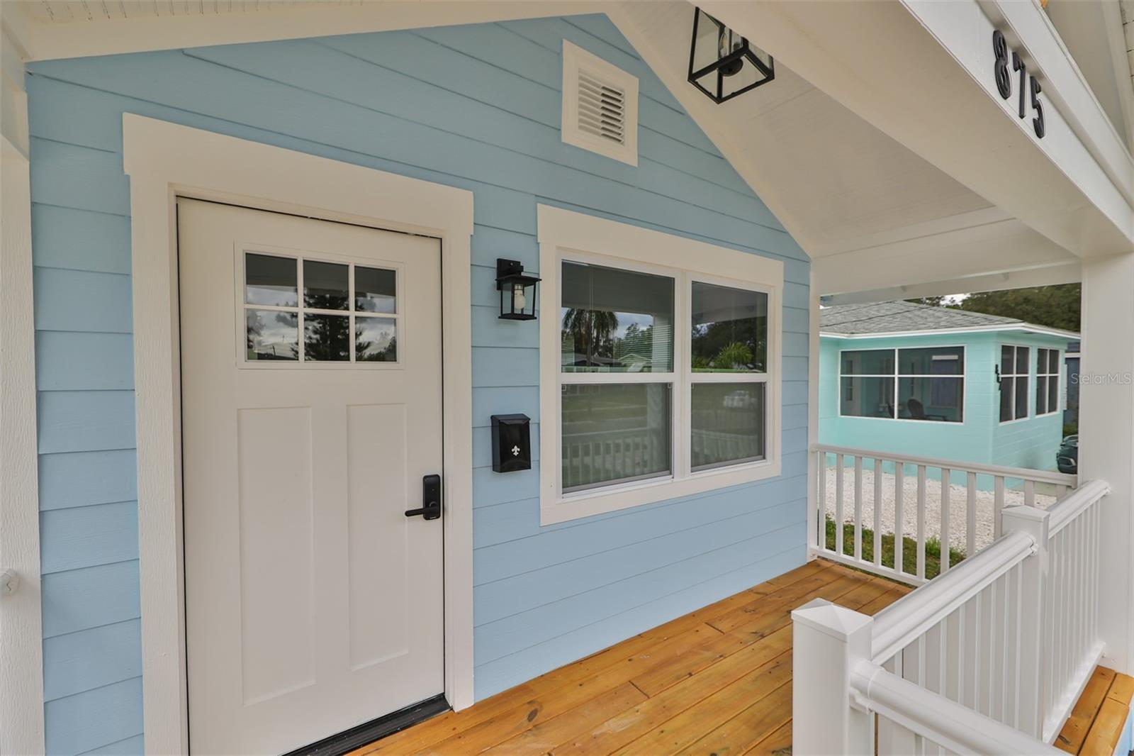 Image 3 of 25 For 875 53rd Terrace N