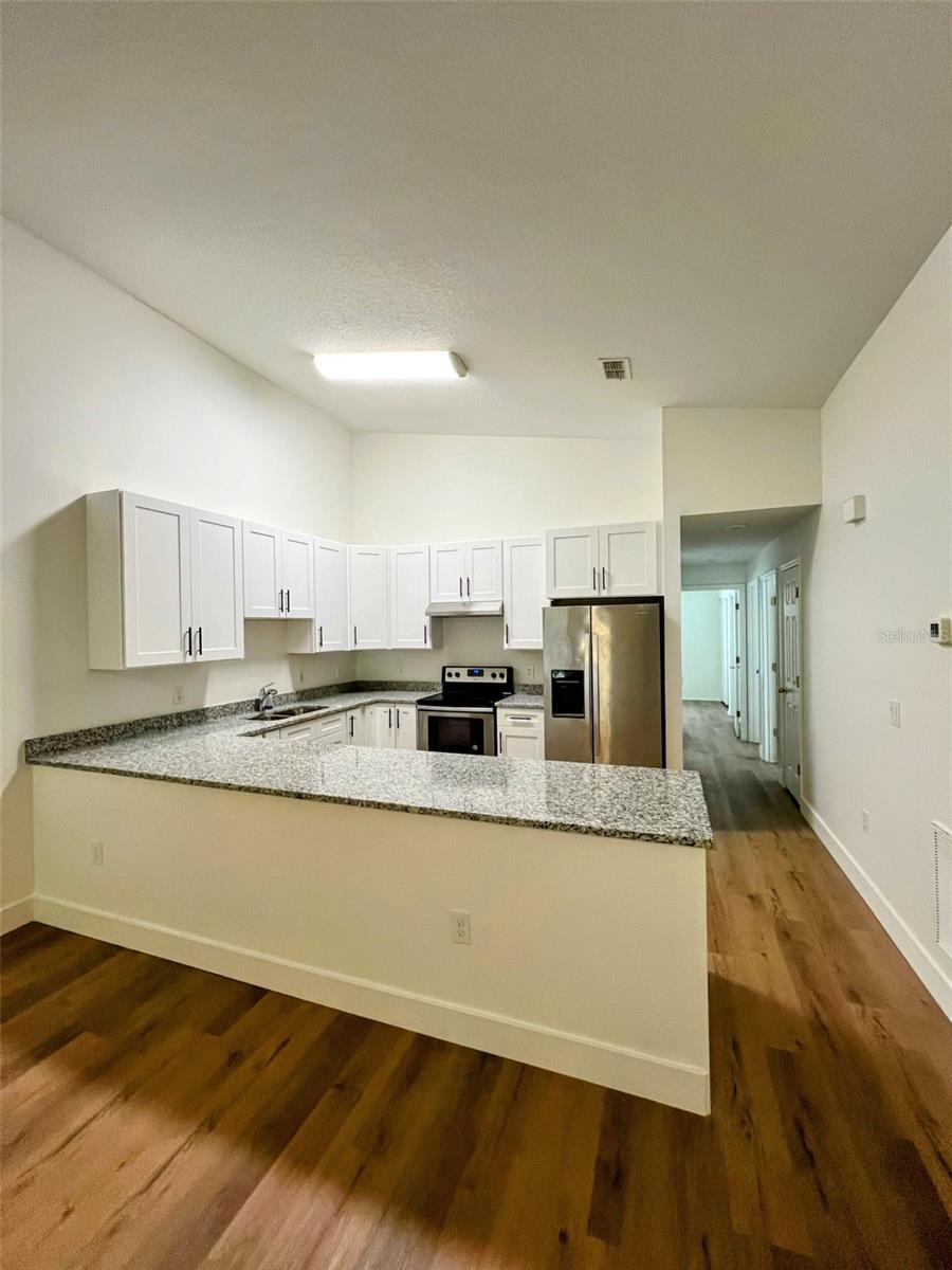 Image 3 of 15 For 8514 Hyaleah Road