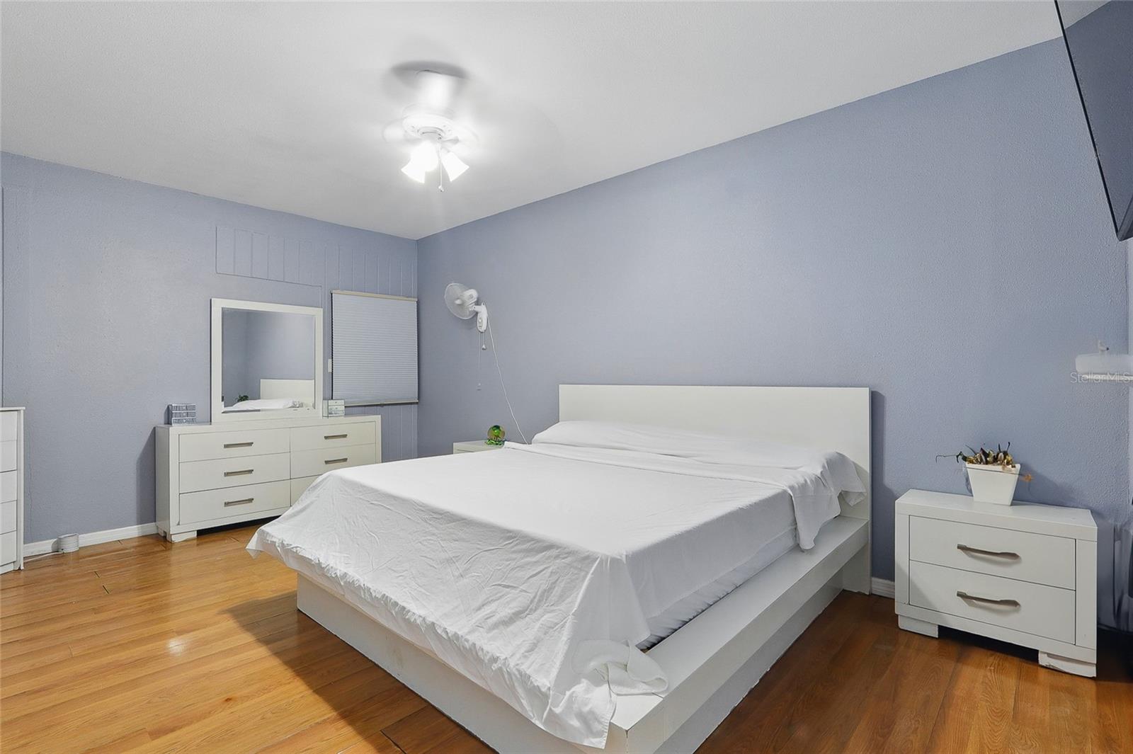 Image 13 of 36 For 8525 Ola Avenue