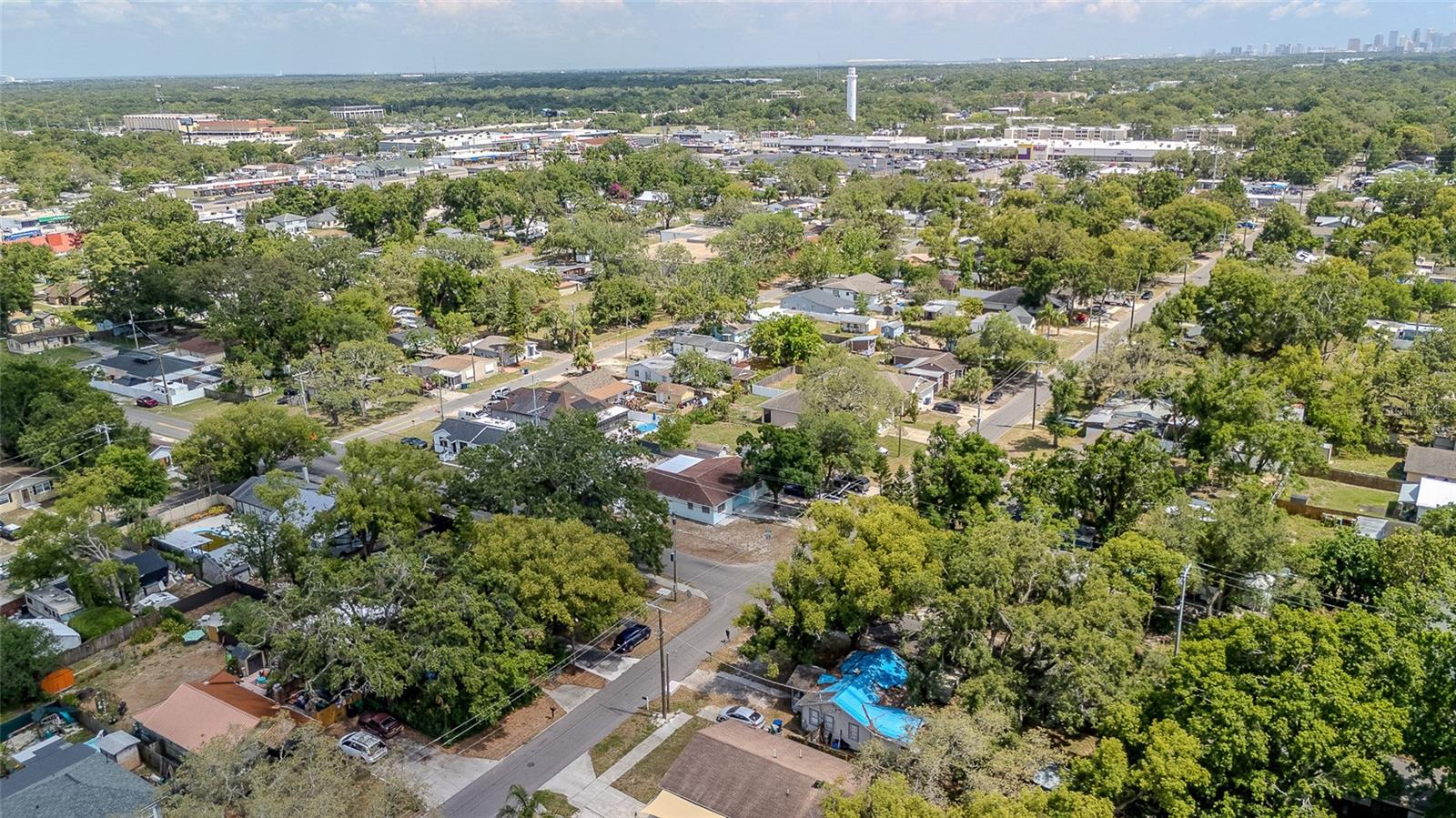 Image 4 of 36 For 8525 Ola Avenue