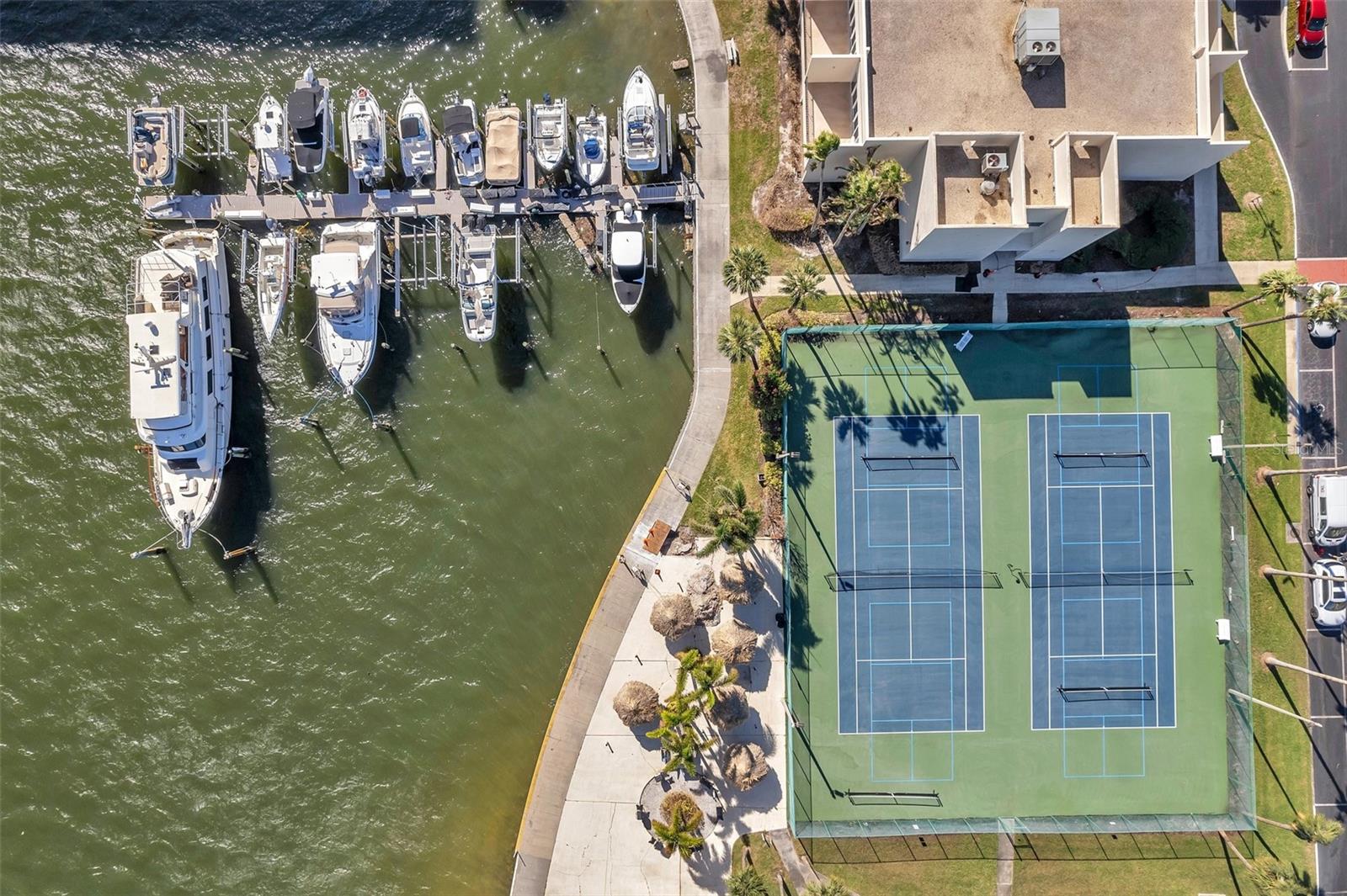 Image 41 of 48 For 7600 Sun Island Drive S 407
