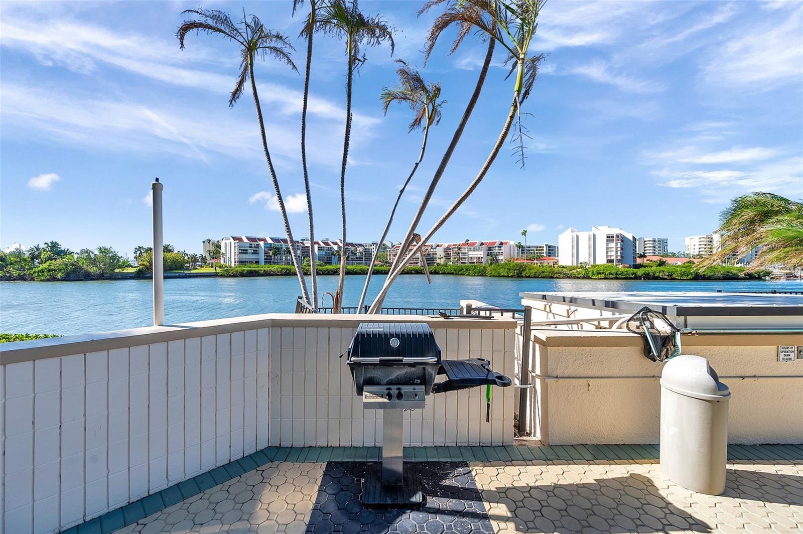 Image 46 of 48 For 7600 Sun Island Drive S 407