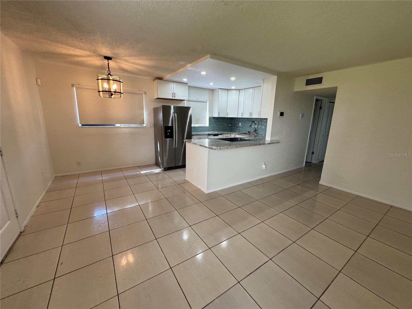 Image 9 of 50 For 3300 Fox Chase Circle N 229
