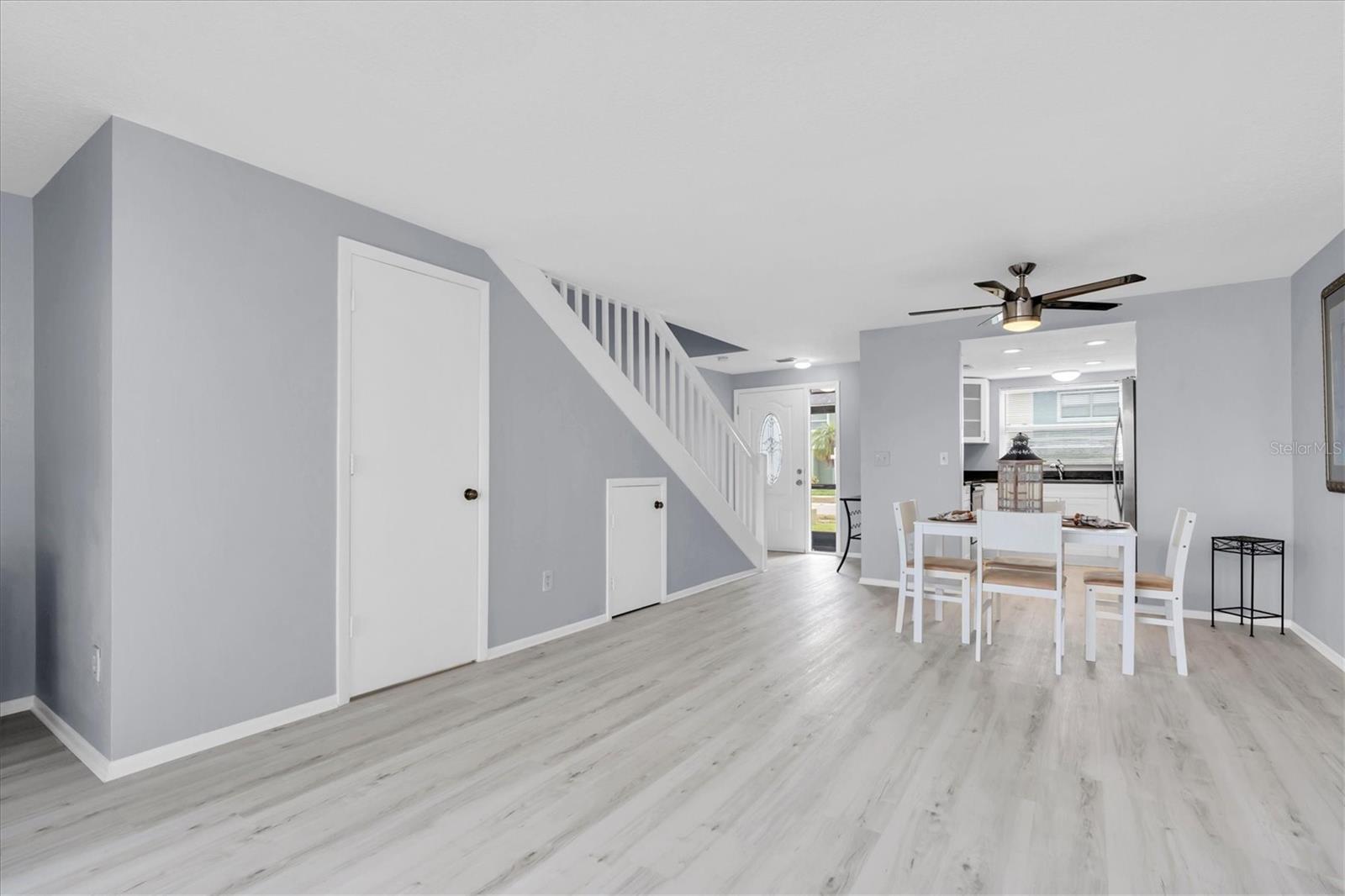 Image 2 of 11 For 3041 Pines Drive 52