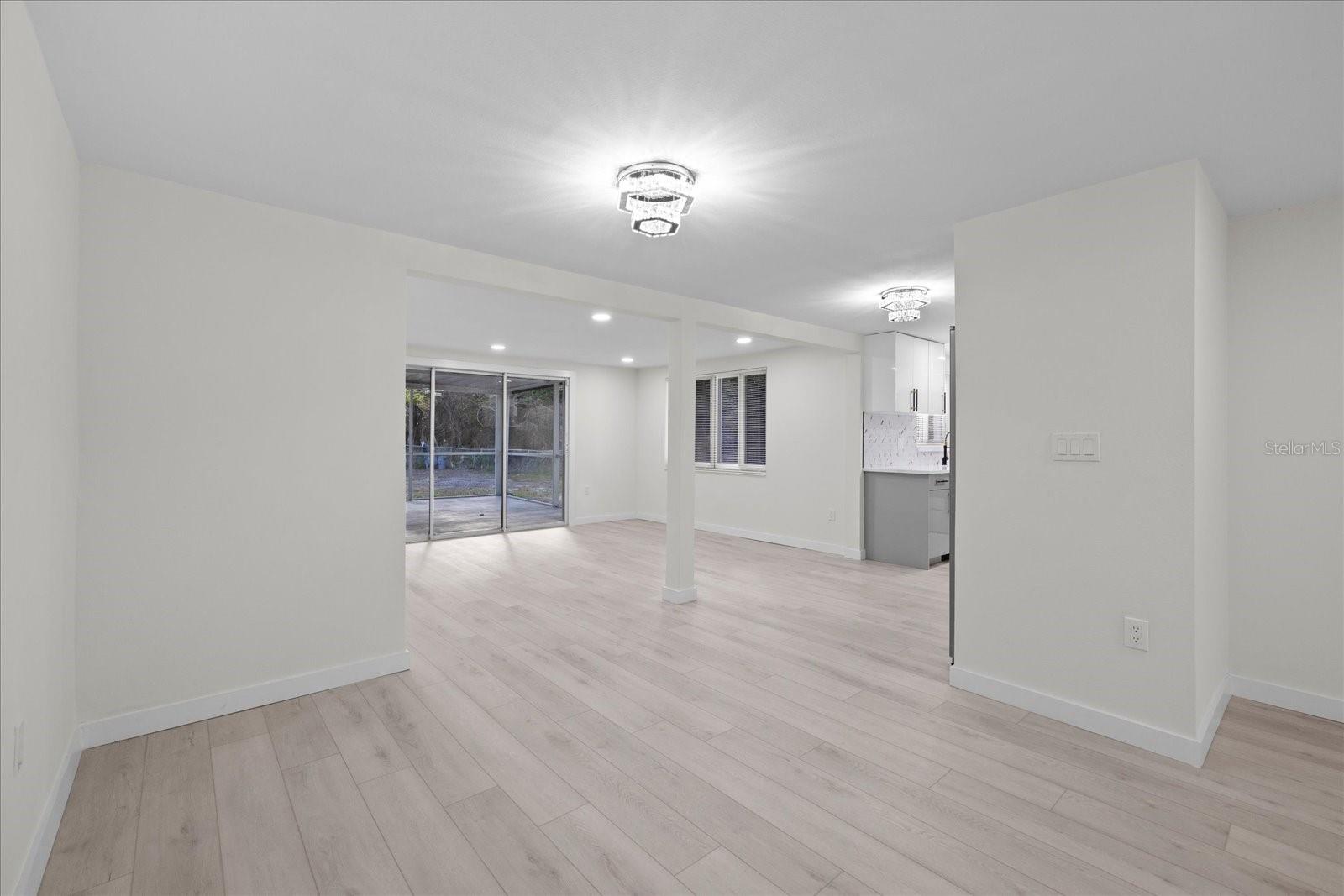 Image 22 of 42 For 15025 Shark Street