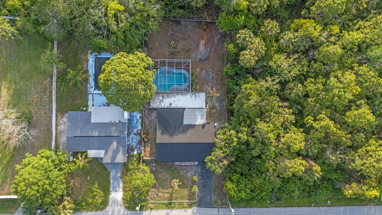Image 5 of 42 For 15025 Shark Street