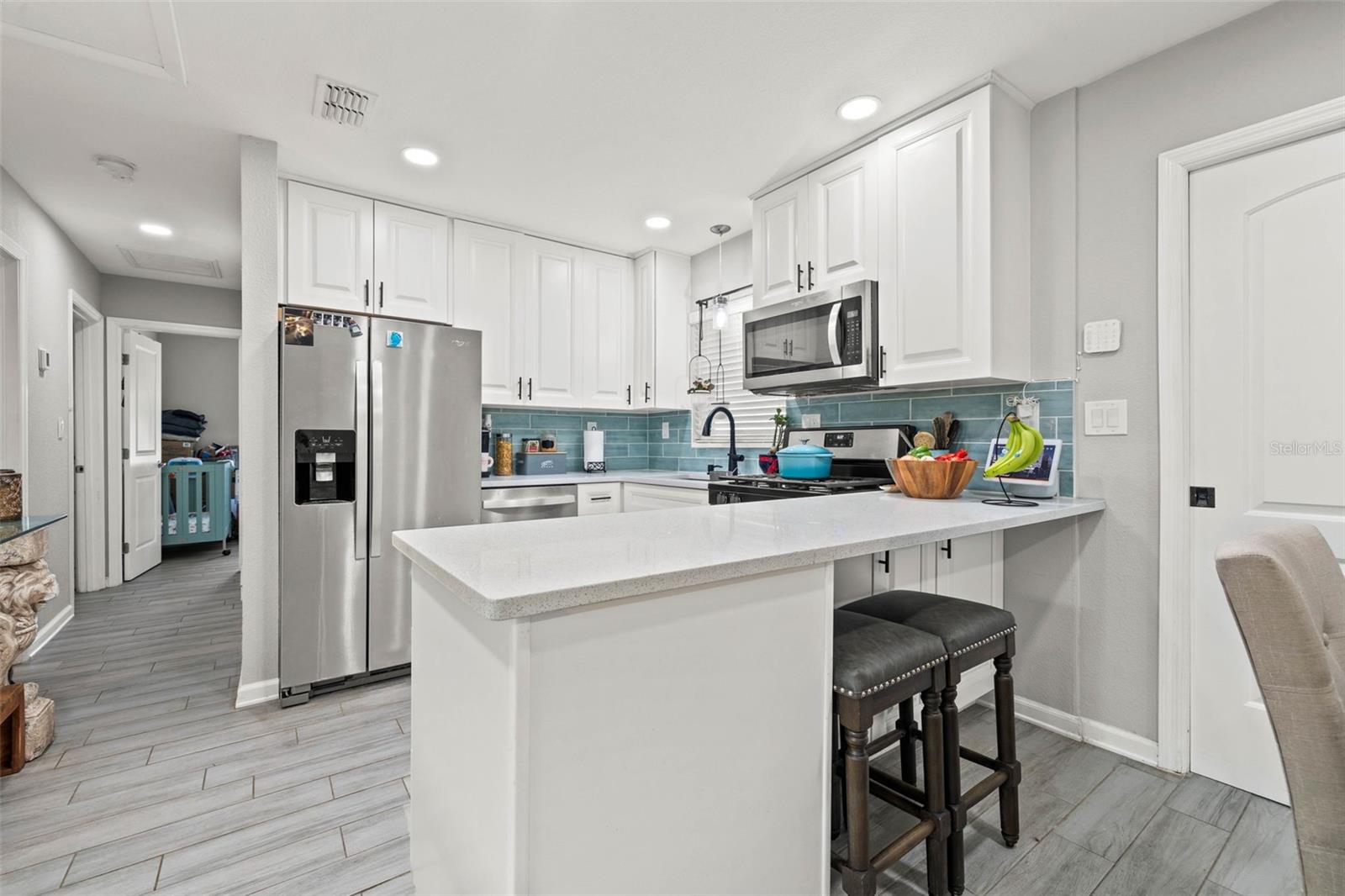 Image 6 of 18 For 7307 34th Avenue N