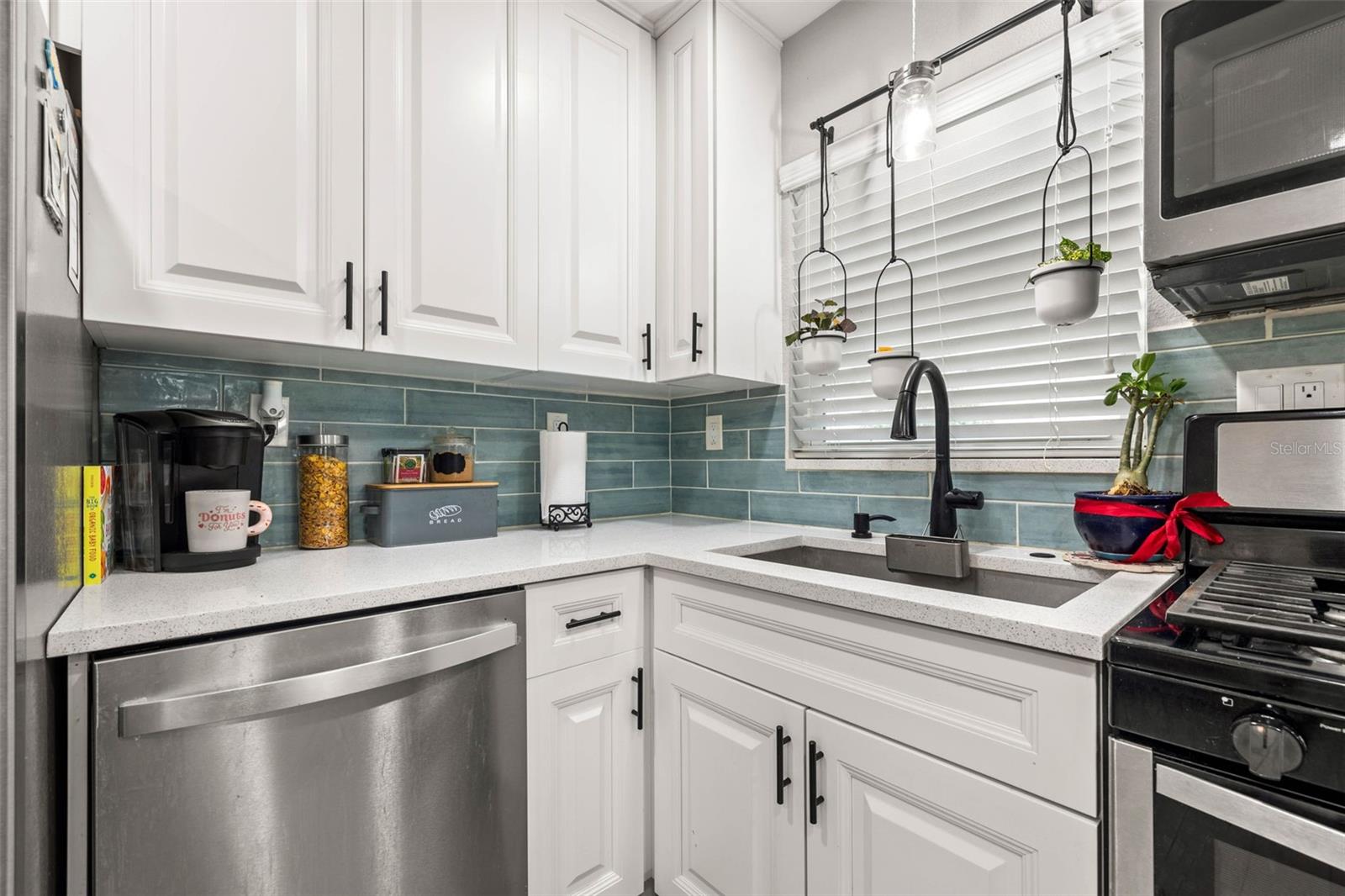 Image 9 of 18 For 7307 34th Avenue N