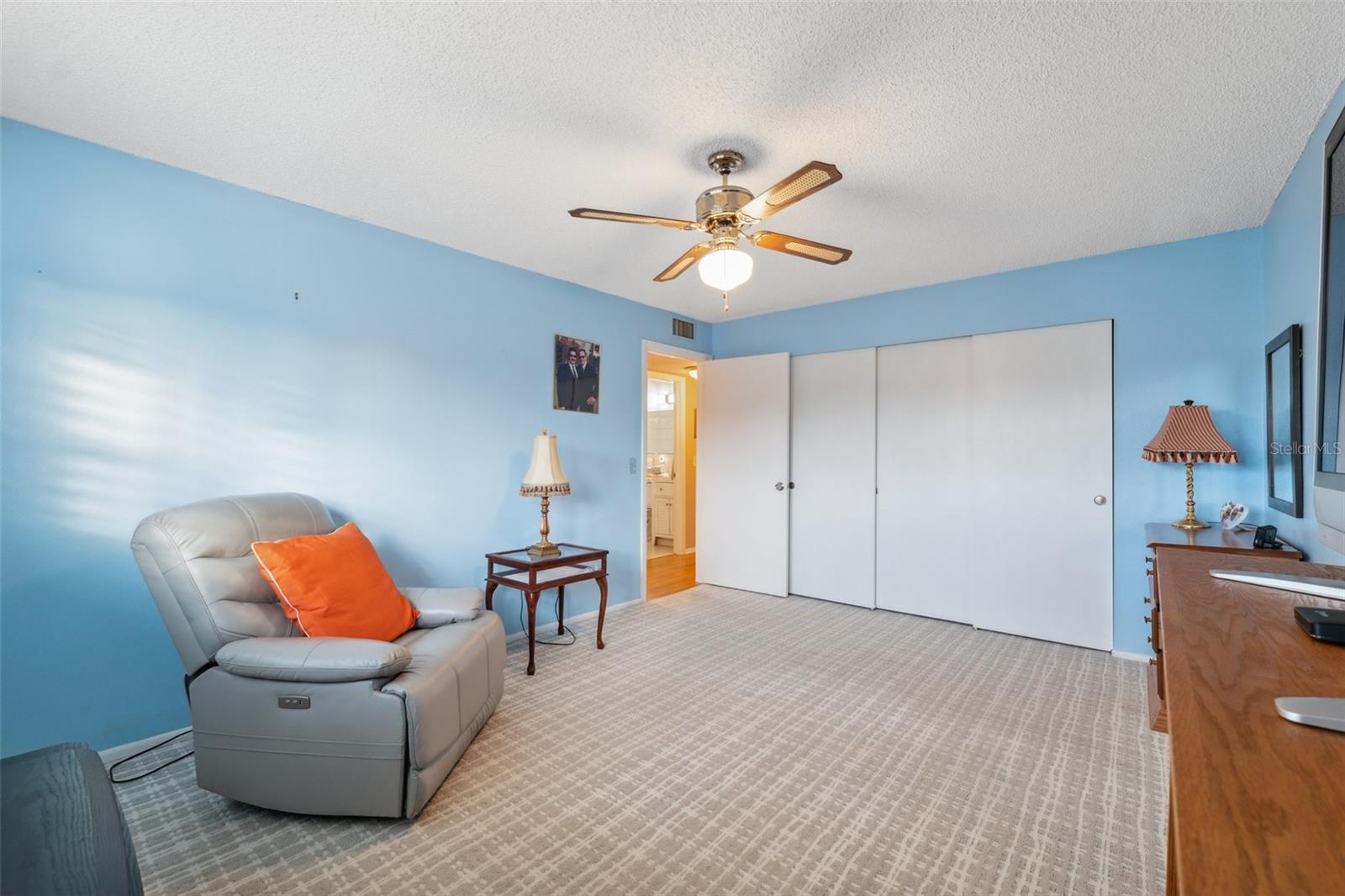 Image 10 of 46 For 2221 Swedish Drive 55