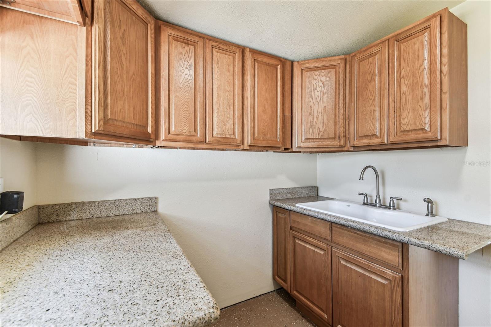 Image 48 of 62 For 6551 West Shore Circle