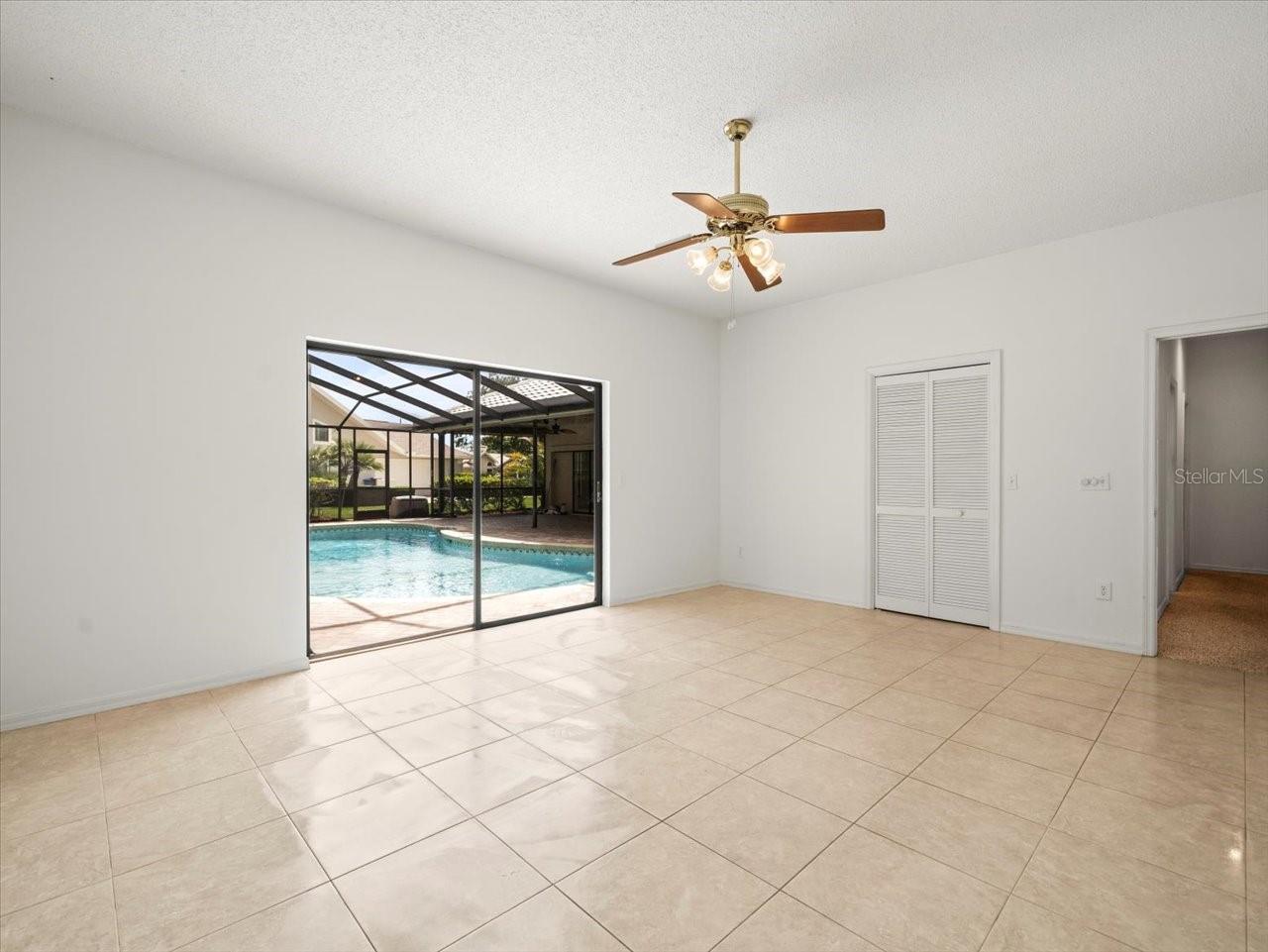 Image 28 of 56 For 13608 Lytton Way