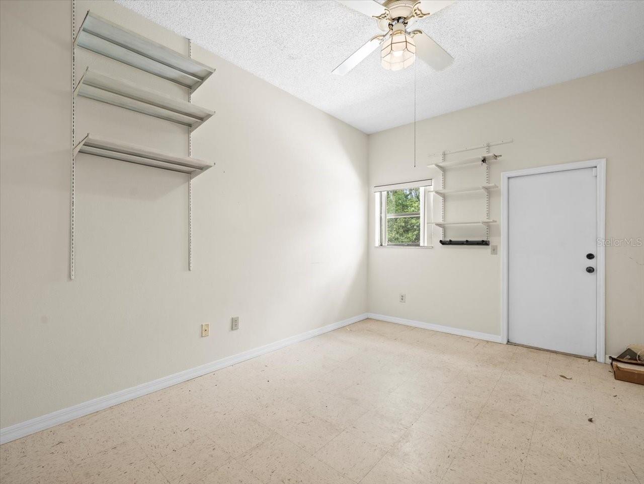 Image 32 of 56 For 13608 Lytton Way