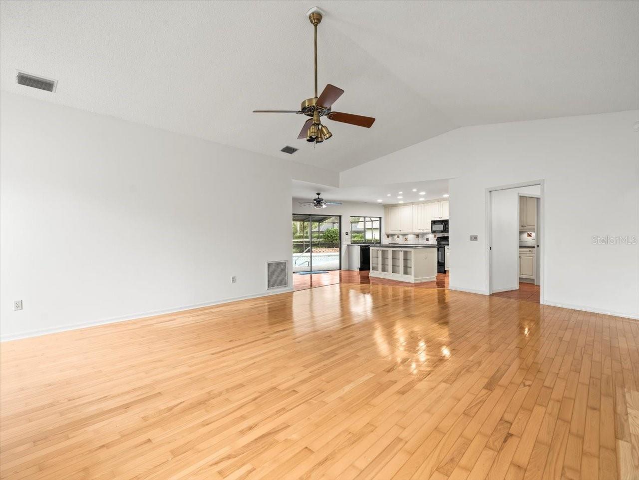 Image 54 of 56 For 13608 Lytton Way