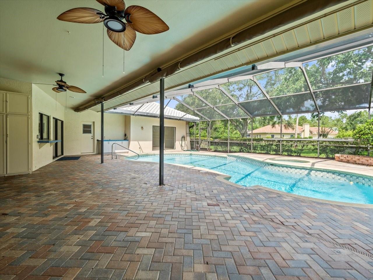 Image 7 of 56 For 13608 Lytton Way