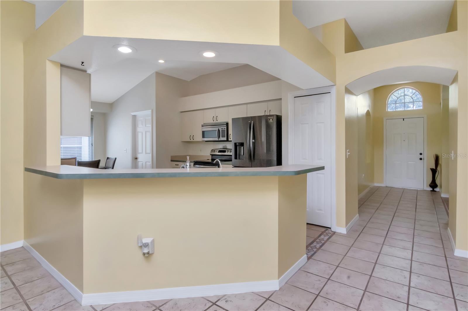 Image 18 of 39 For 30445 Tremont Drive