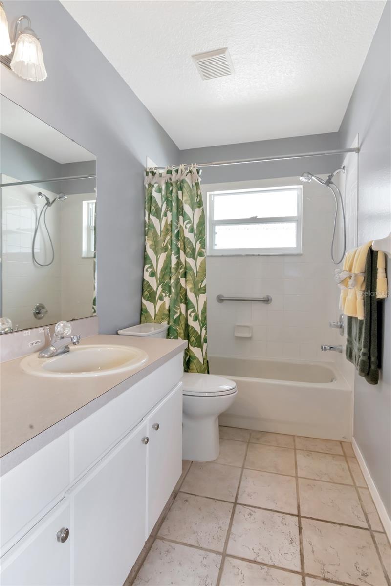 Image 26 of 39 For 30445 Tremont Drive