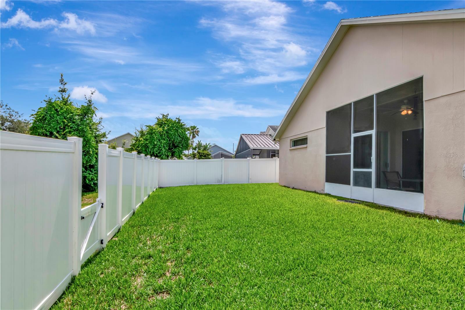 Image 29 of 39 For 30445 Tremont Drive