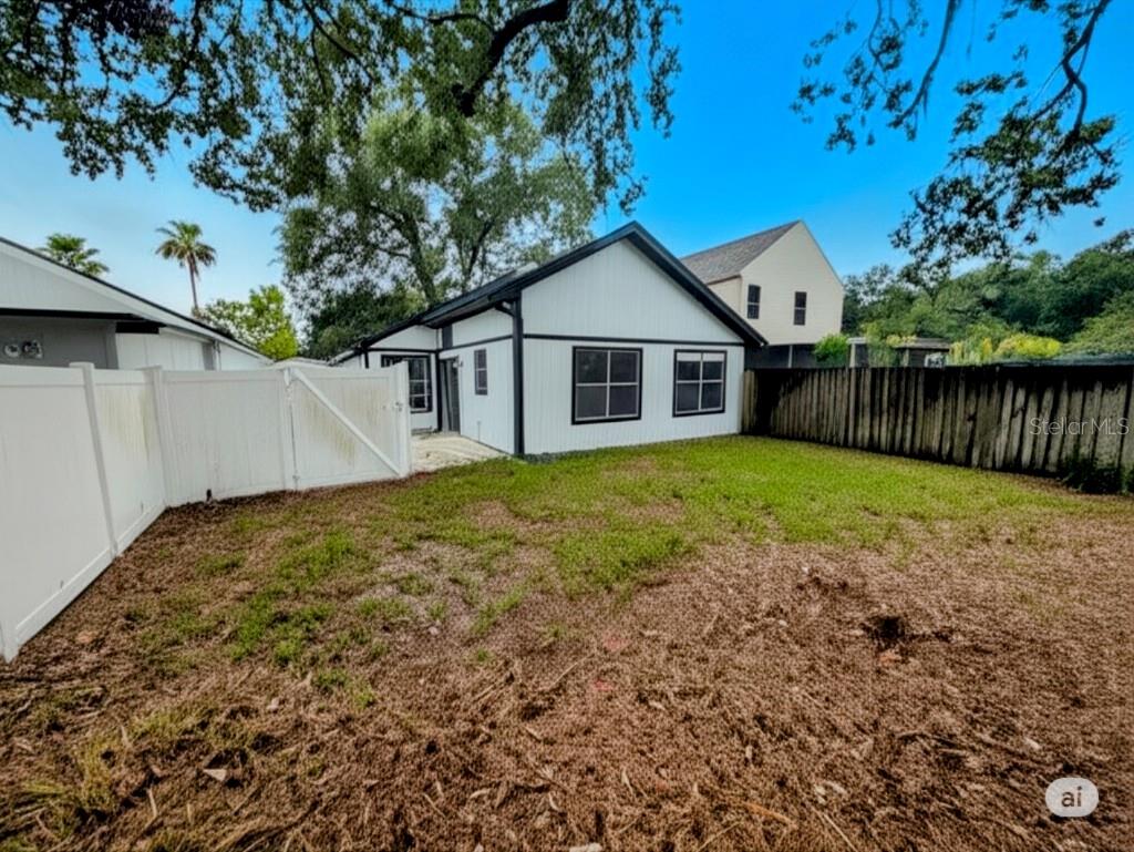Image 17 of 19 For 8209 Volusia Place