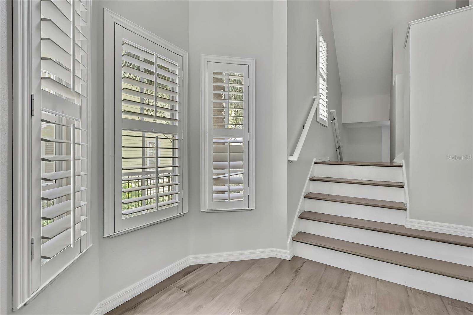 Image 12 of 66 For 1402 Harbour Walk Road