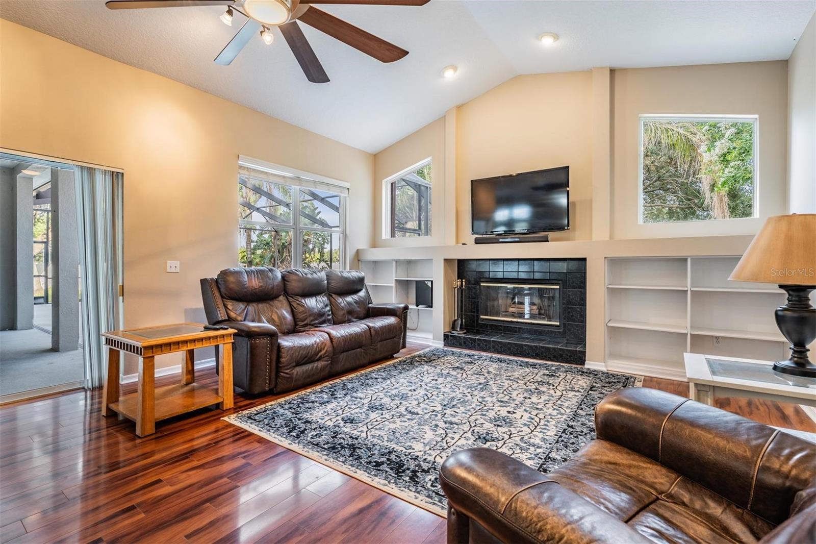 Image 8 of 46 For 6411 Barton Road