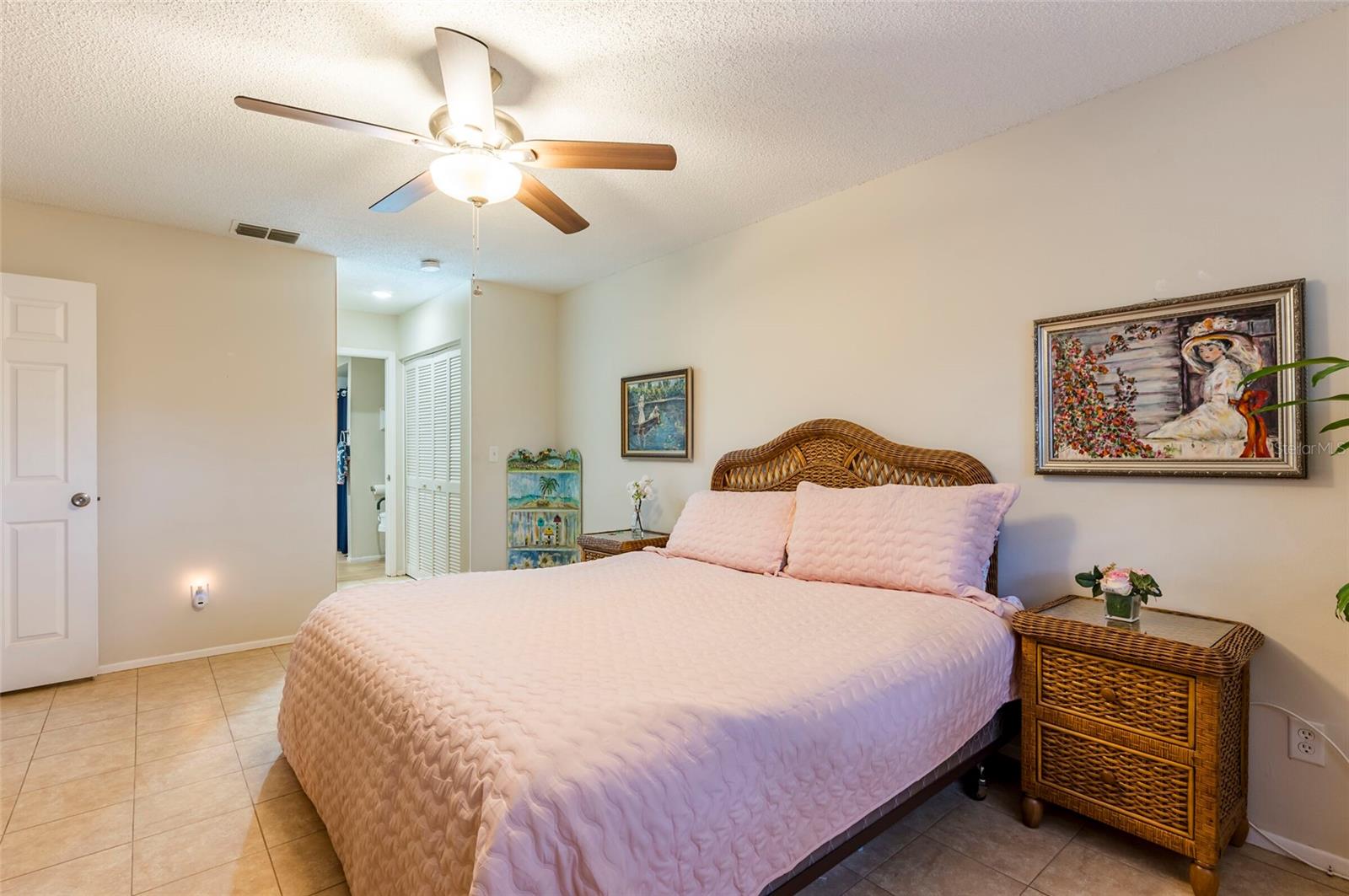 Image 12 of 22 For 2238 Lark Circle W D